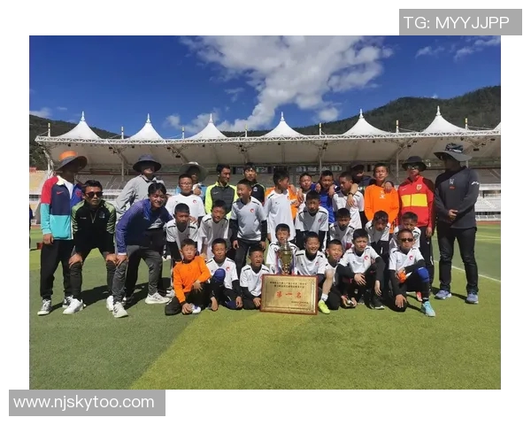 足球明星宝宝萌照大汇集可爱瞬间尽在其中