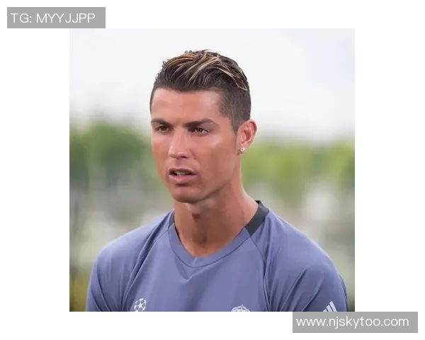 克里斯蒂亚诺罗纳尔多慈善事业背后的故事与影响力探讨