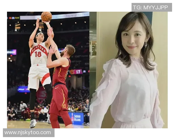 日本足球明星的女友竟然是一位女星引发热议