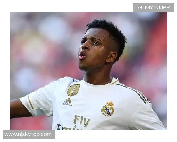 足球明星年薪揭秘:谁是足坛收入最高的球员与他们的财富故事 足球明星年薪揭秘:谁是足坛收入最高的球员与他们的财富故事